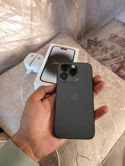 I phone 14 pro 256gb All sim working factory unlocked