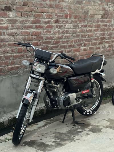 Honda CG 125 23/24 Black -03177846583