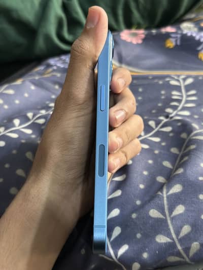 Iphone 13 128 gb jv 2 month sim time available