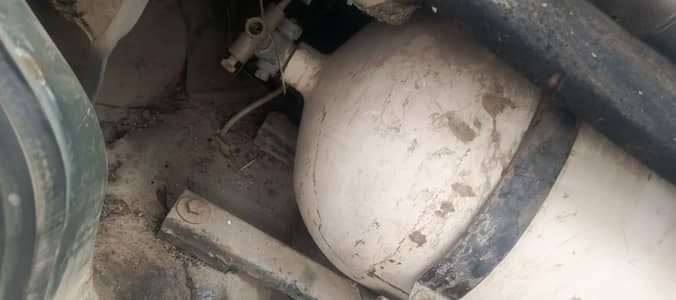 gasket complete available