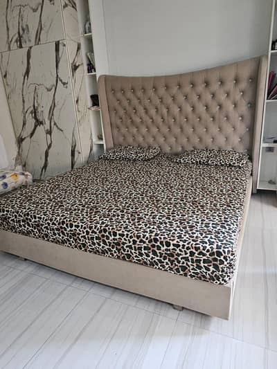 king size bed with dimond victor spring mattress
