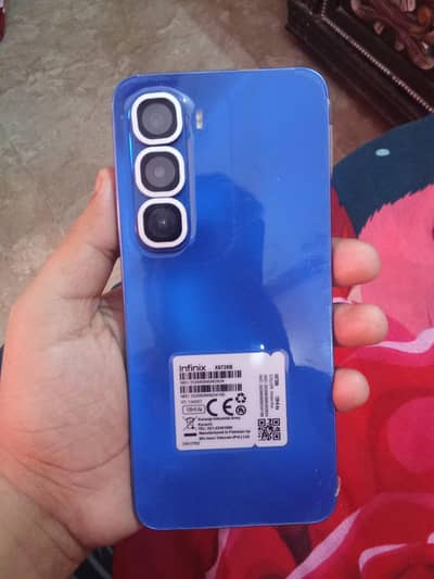 “Like New” “Scratchless” “Urgent Sale” “No Fault”