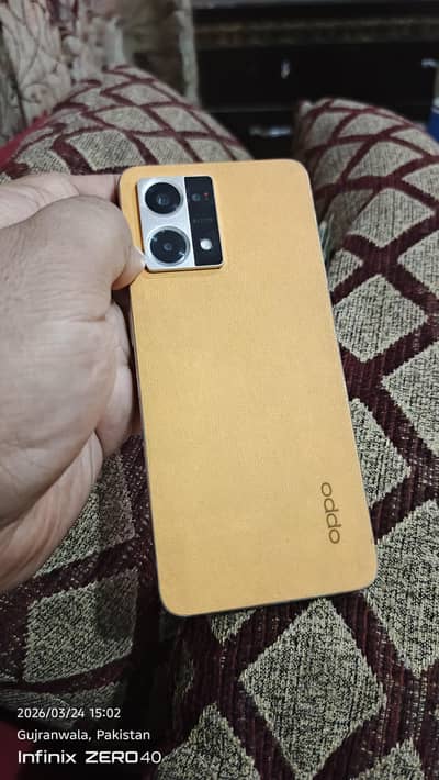 f21 pro8/128 10 /8 condition only mobile