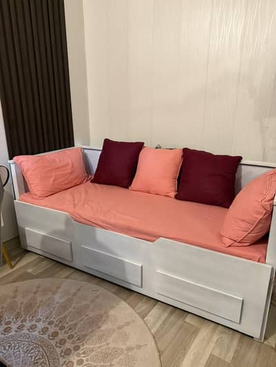 sofa cum bed (bed size 60×50)