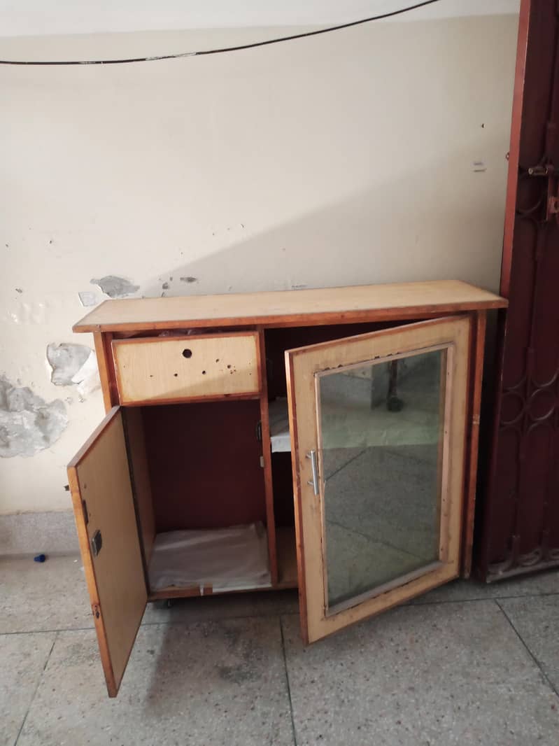 wardrobe 2