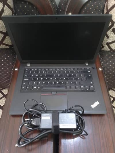 Lenovo Thinkpad T460 Core i5 6th Gen 8gb(DDR3) Ram 240gb ssd (10/10)