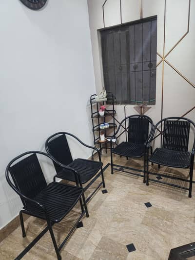 4 piece citizen chair