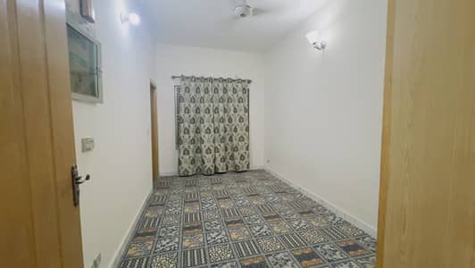 D17/2 MVHS 9 Marla Double Storey Use Houses Available For Rent