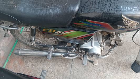 03703905977whtsup krlyhonda cd70cc genuine all urgent sale 21model