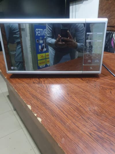 Lg microwave bilkul ok hai for sale