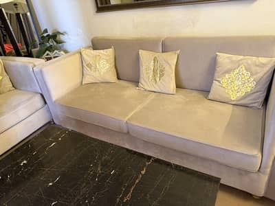 7 seater sofa with tables