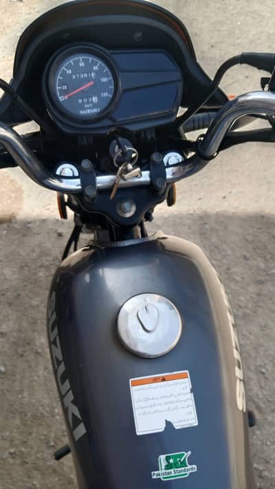 Suzuki 110s 2021 model