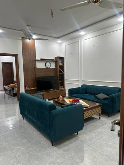 Like Brand New Upper Portion Available For Rent