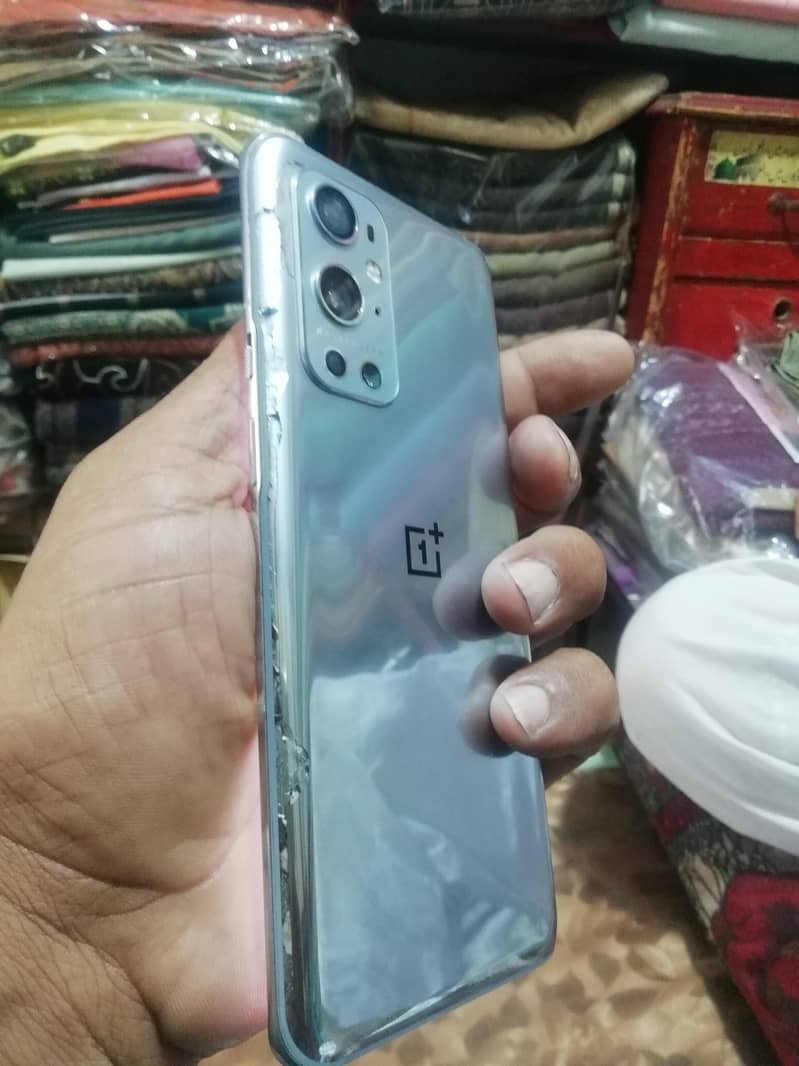OnePlus 9ro 1