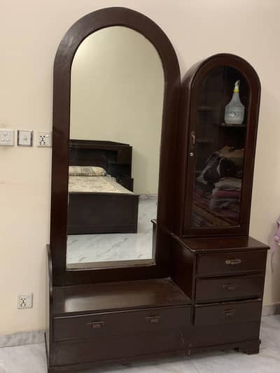 King size double bed