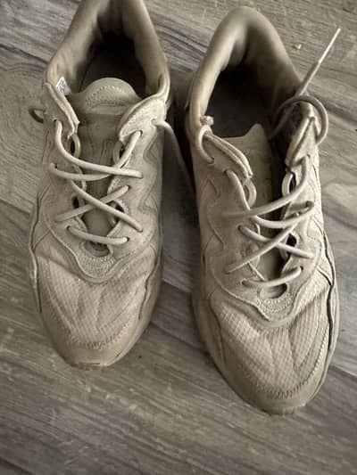 Original OZWEEGO size 9