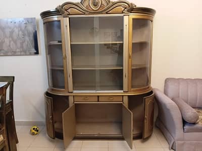 Beautiful Show Case for cutlery and other Essantials