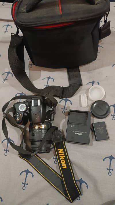 NIKON D3200