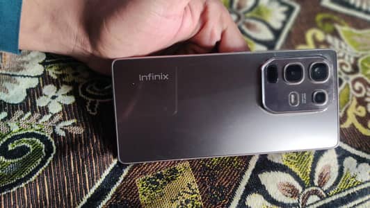 Infinix note 50 8+8/256 wireless charger with box and 45 w adopter