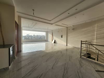 8 Marla Commercial Hall Office For Rent