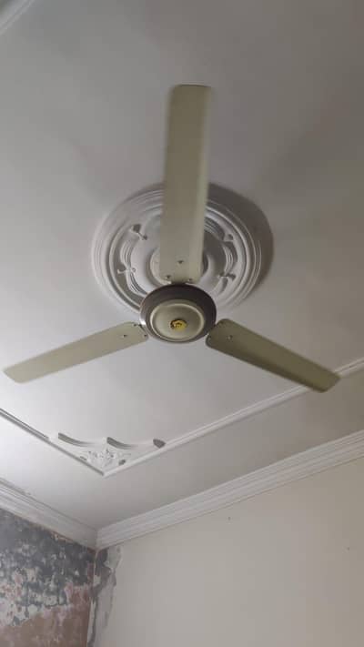 khursheed fan for sale quantity 4 fans