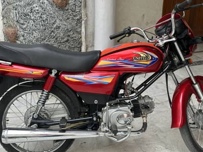 United 100 good condition