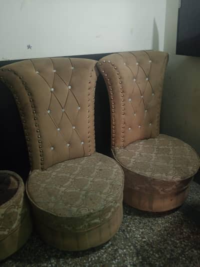 2 add coffe chair with table +bed