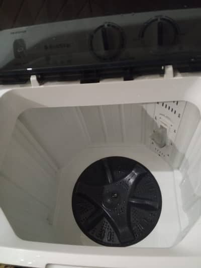 Ecostar washing machine and dryer