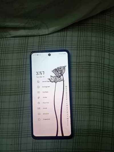 Tecno Spark 20 (8/128GB) — Original Screen | Gaming Beast