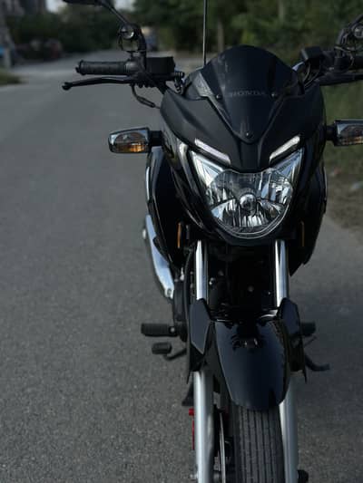 Honda CB 150F