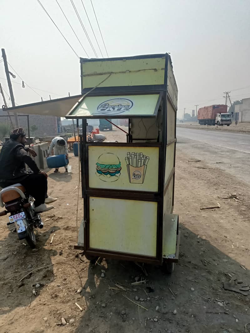 برگر شوارما اور فنگر چپس کا مکمل سیٹ اپ برائے فروخت 4