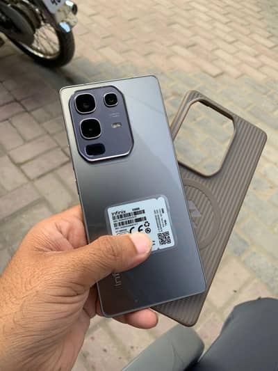 Infinix note 50 8+8/256Gb complete box 8 days used only 03186176864