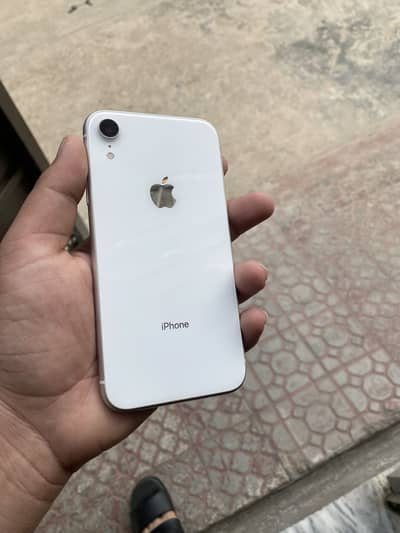 iPhone XR Jv 64GB – 9.5/10 Condition – All Original & Fully Functional