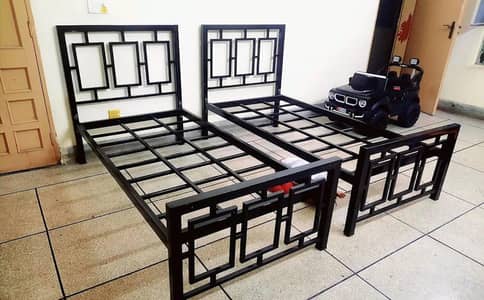 single iron bed
