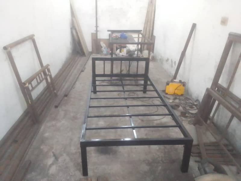 single iron bed 3