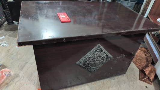 office table for executive rooms