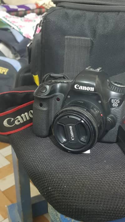 Canon 6D DSLR Camera