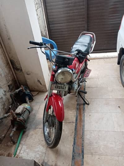 united 100 argent sell