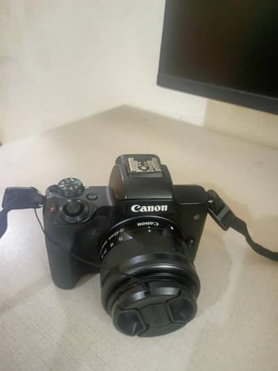 CANNON EOS M50-Perfect Condition With Lens+Bag+Charger+64GB Card