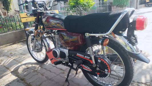 Honda CG 125 2025