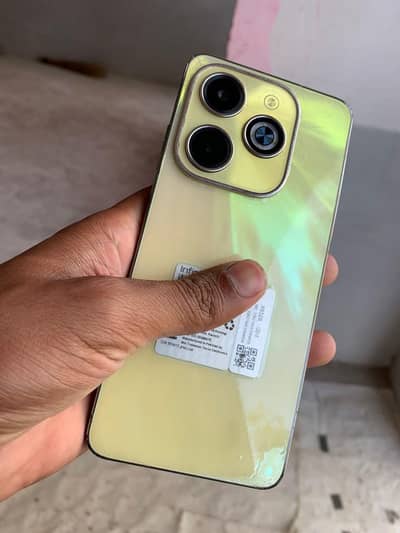 Infinx hot 40i 8gb 128gb. Exchange posibal