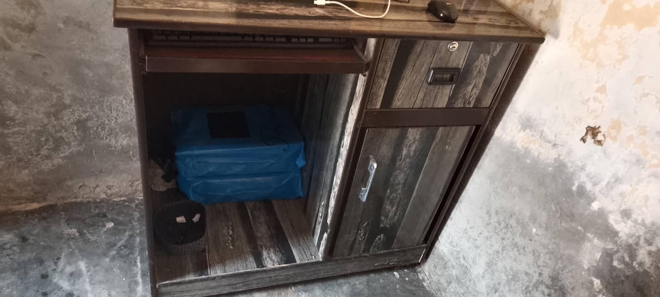 Computer  table For work 1