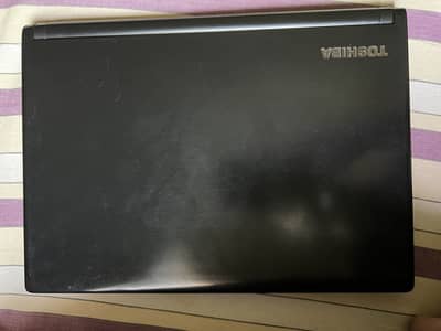 Toshiba core (TM)i3 6th generation