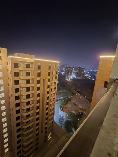 3 Bed DD 1700 Square Feet Flat With Powder Room