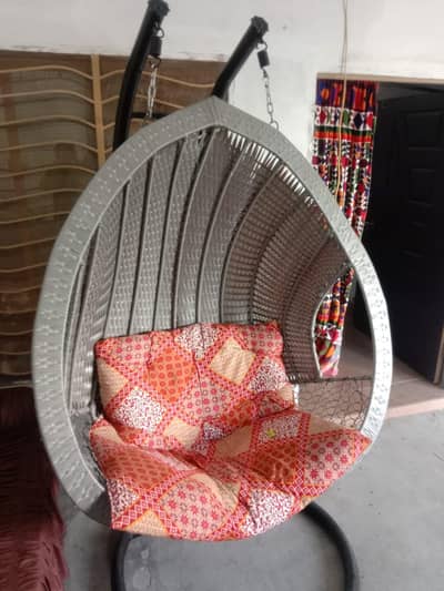 Egg Shape Hanging Swing Chair - Comfortable & Stylish