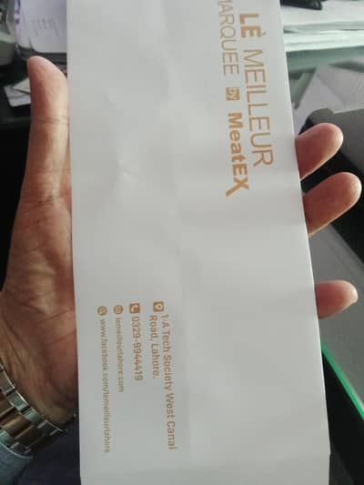 A+ profile female required for booking manager