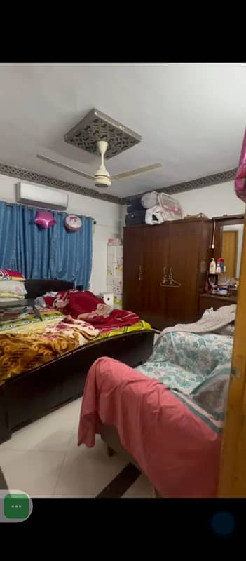 FLAT FOR SALE IN GULSHAN E IQBAL BLOCK 16