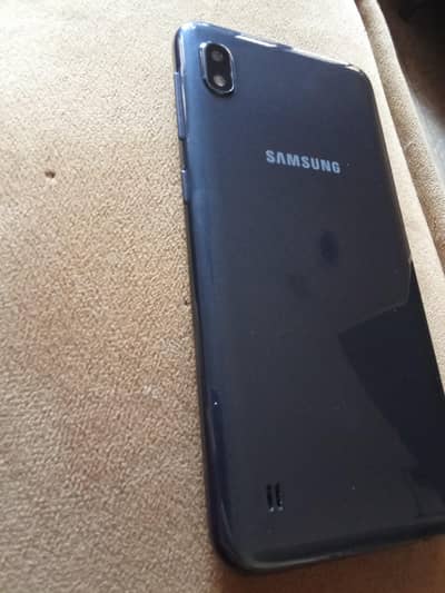 Samsung Galaxy A10 box available Dual sim hai