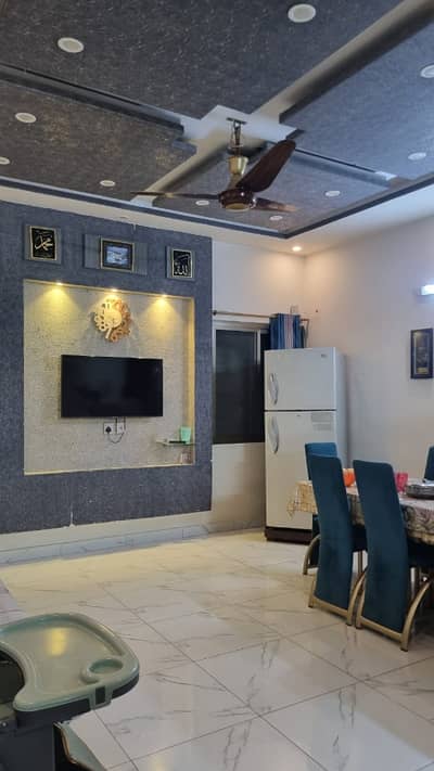 3 BED DD PORTION FOR SALE IN GULSHAN E IQBAL BLOCK 13D2 WITH ROOF