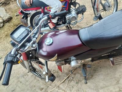 Honda CD 70 2020 model